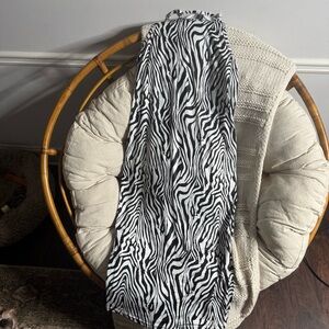 SHEIN Black and White Zebra Print Top